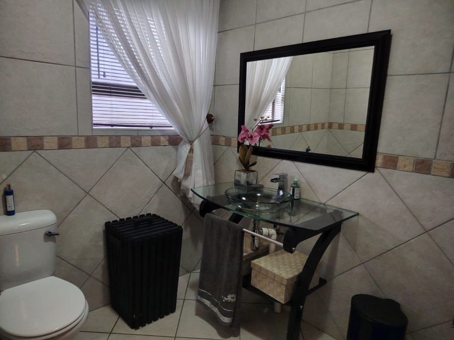 4 Bedroom Property for Sale in Cashan North West